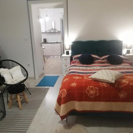 Studio Apartman Manuela غييكا المظهر الخارجي الصورة