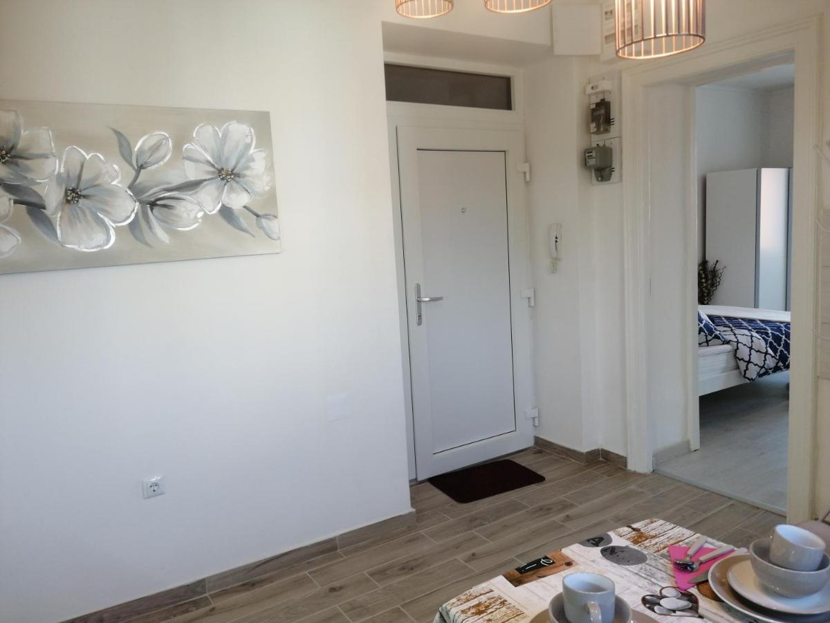 Studio Apartman Manuela غييكا المظهر الخارجي الصورة