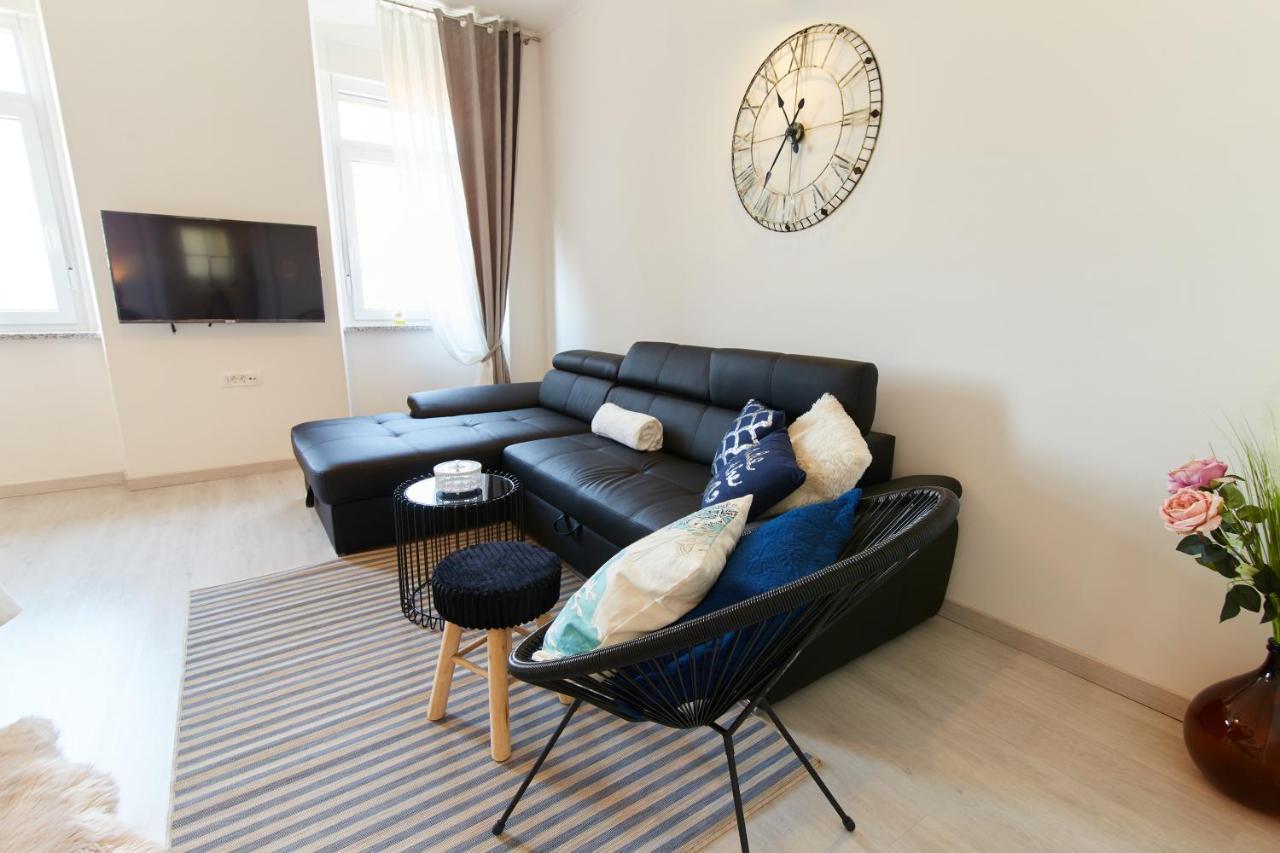 Studio Apartman Manuela غييكا المظهر الخارجي الصورة