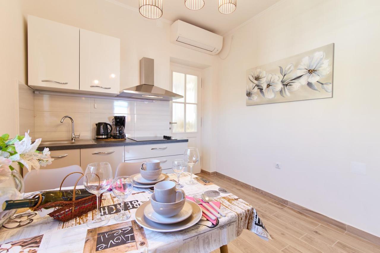 Studio Apartman Manuela غييكا المظهر الخارجي الصورة
